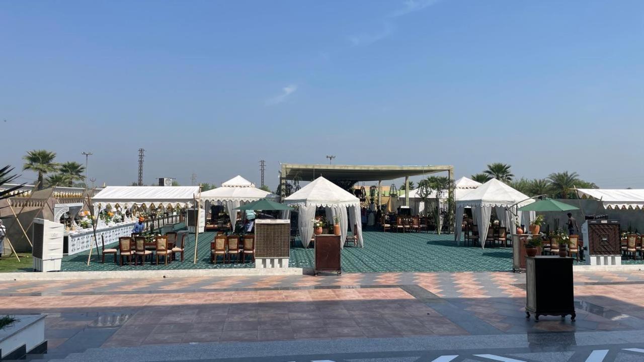 Grand Hotel Nawanshahr Nawashahr ภายนอก รูปภาพ