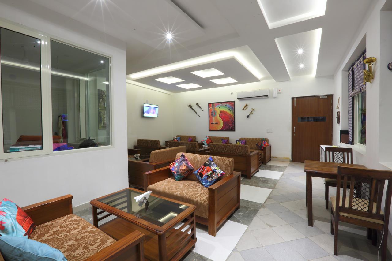Grand Hotel Nawanshahr Nawashahr ภายนอก รูปภาพ